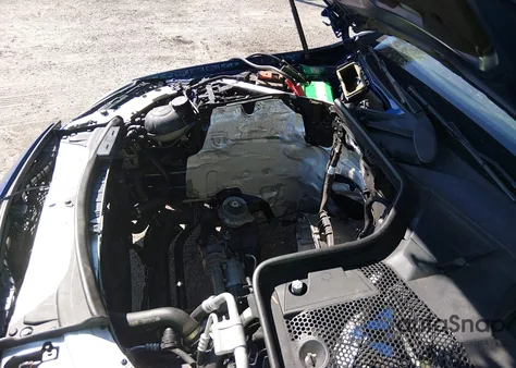 2021 Mercedes-Benz C 300 Sedan z USA, uszkodzony, nr VIN W1KWF8DB1MR618051